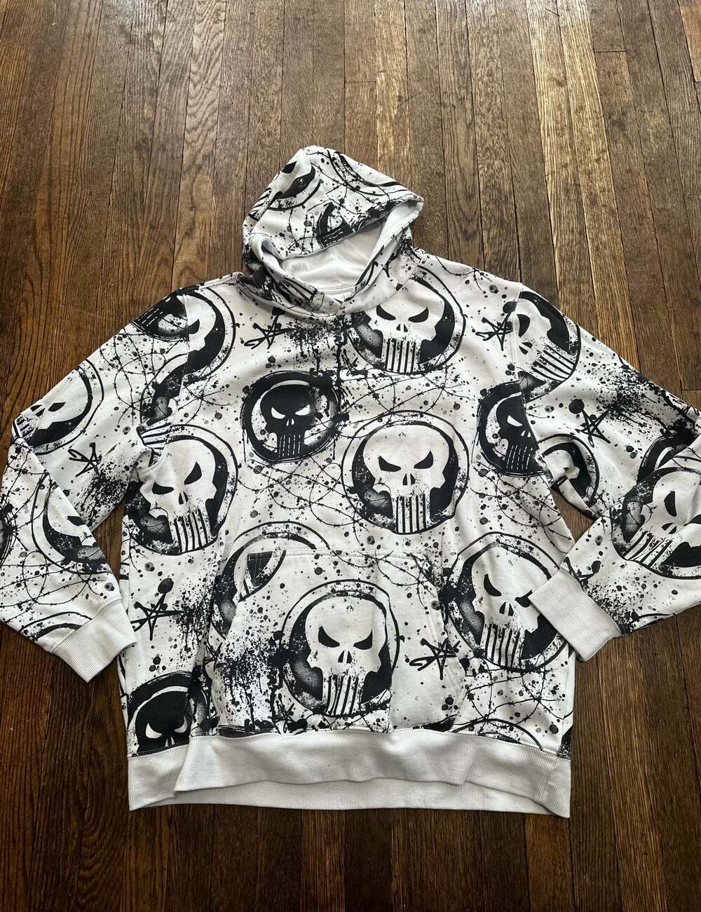 Marvel The Punisher All-Over Print Graphic Hoodie Size XL